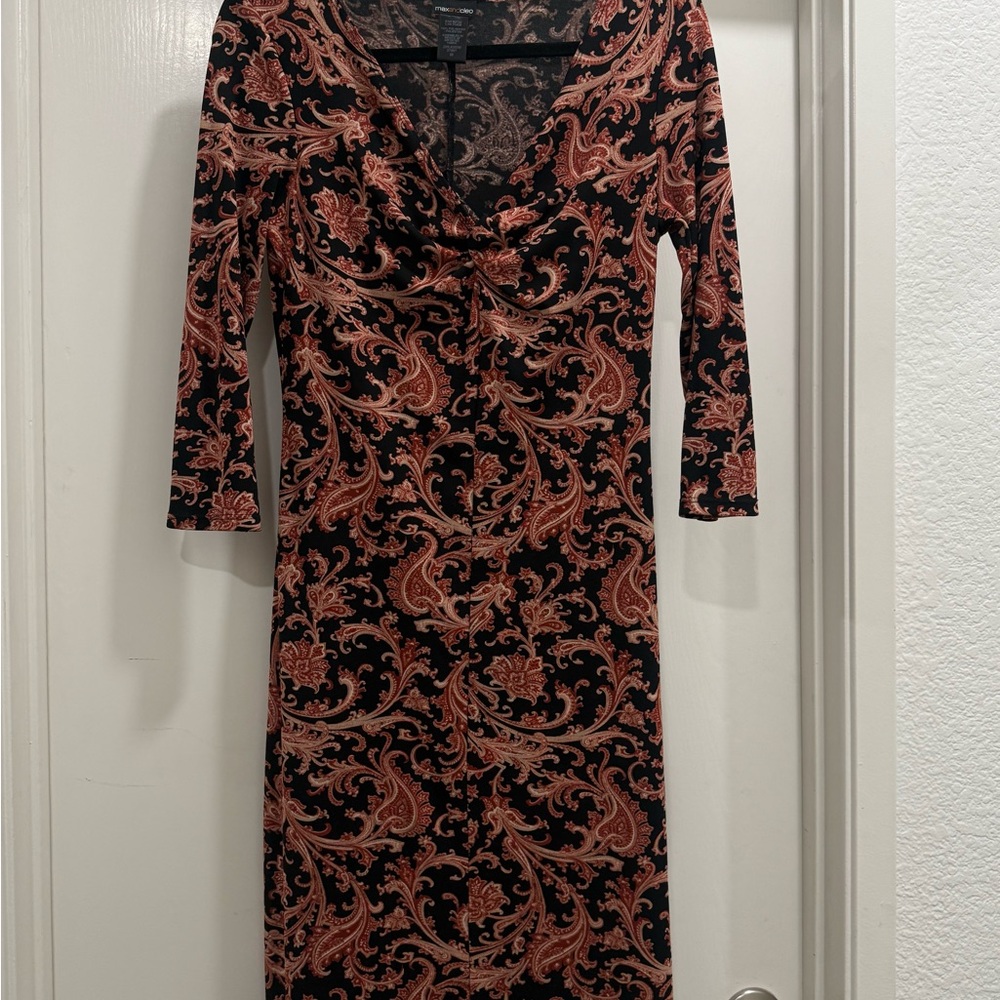 Max & Cleo Black and Red Paisley Long Sleeve Dress